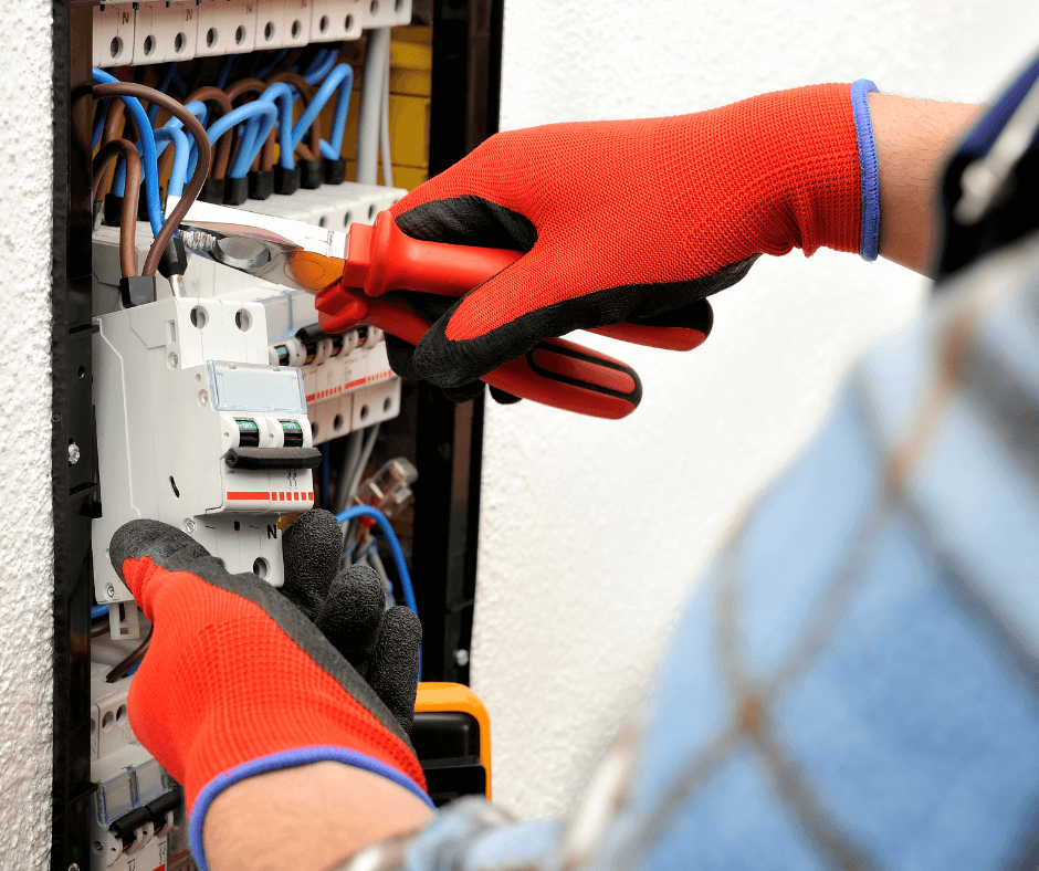 How Much Does A Screen Porch Cost In Bastrop, TX