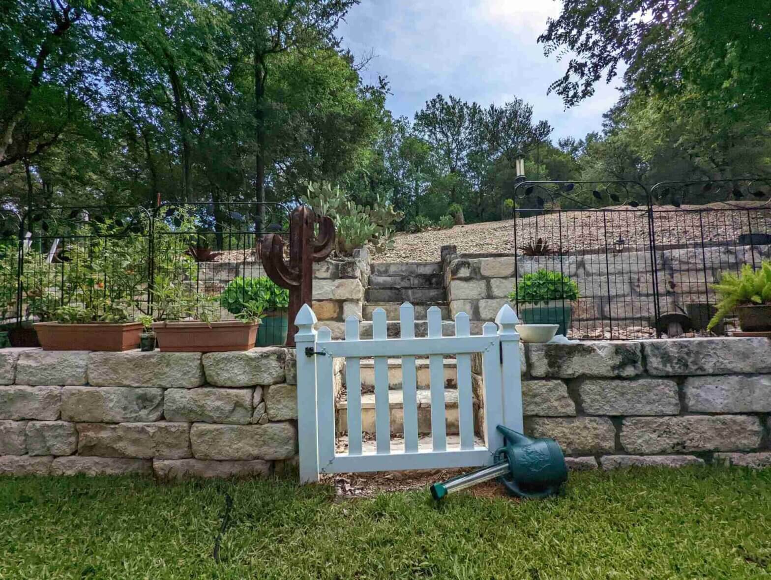 Premium Railings and Decks from the Leading Bastrop, Texas Fence Company