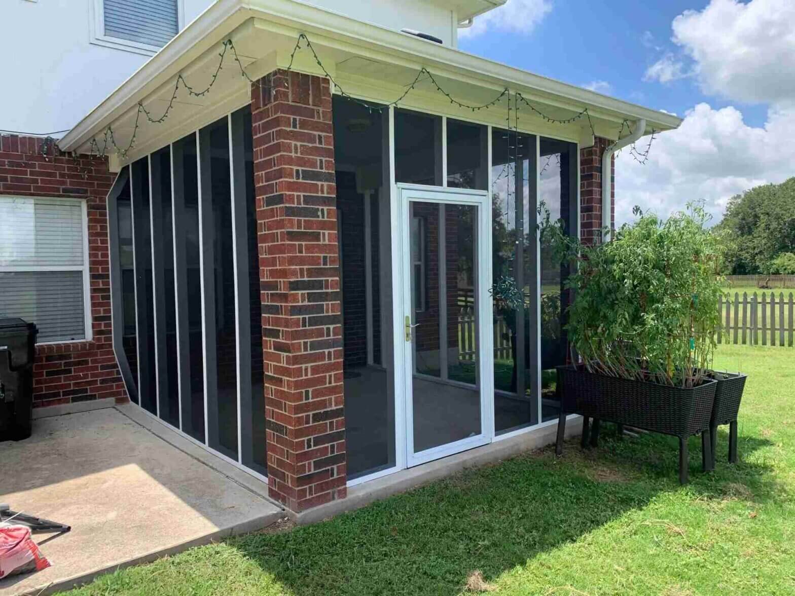 How Much Does A Screen Porch Cost In Bastrop, TX