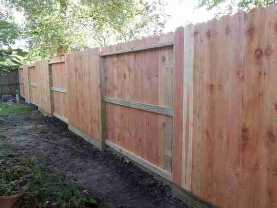 How Can a Central Texas Privacy Fence Keep Your Home Safe This Holiday Season?