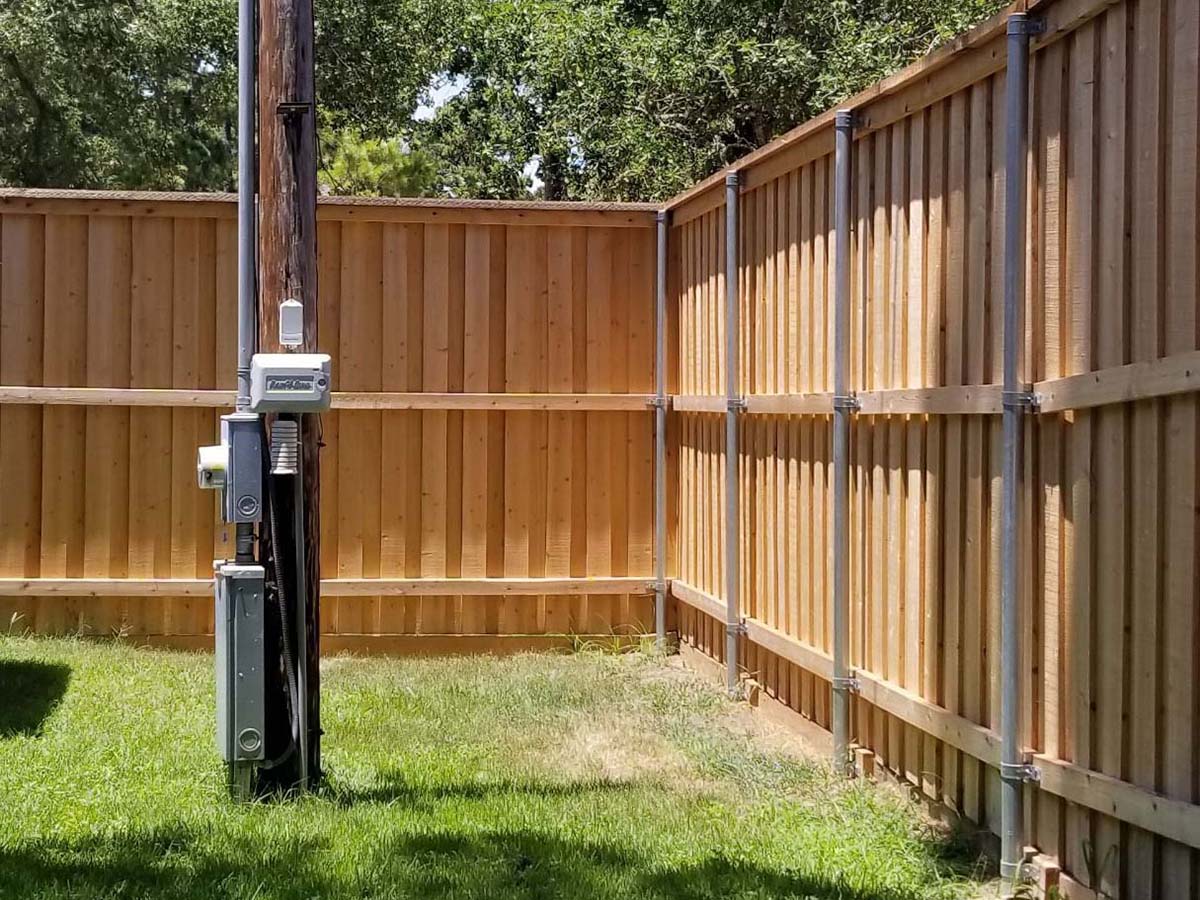Photo of a Central Texas commercial fence
