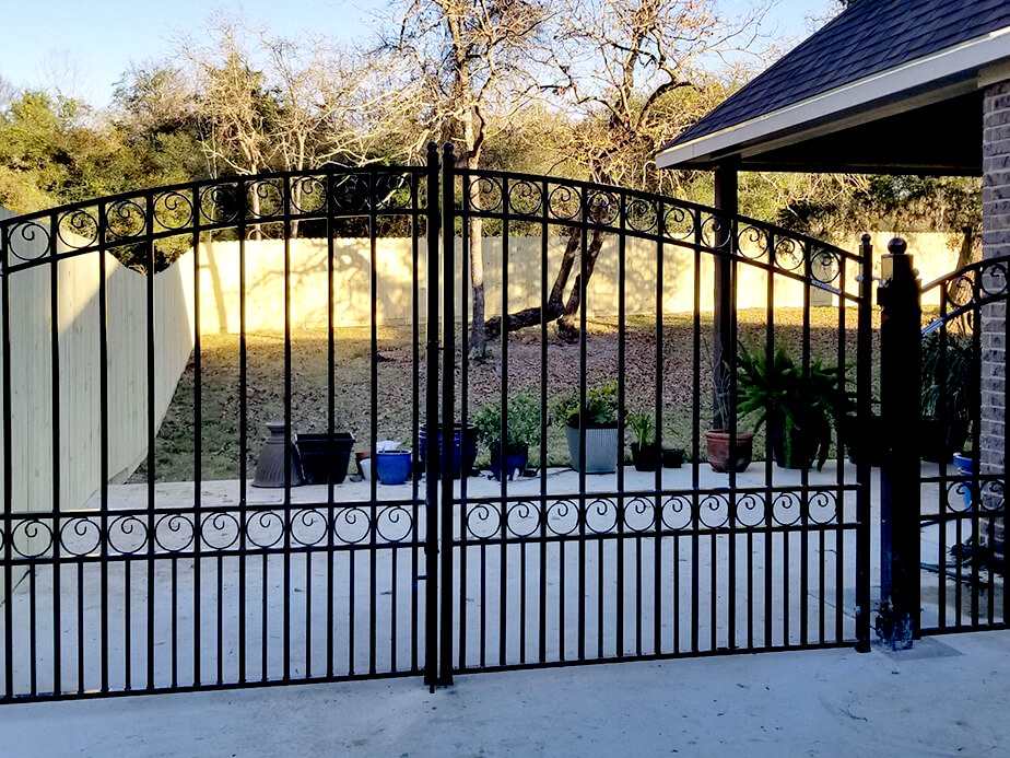 Ornamental Iron Fencing in Bastrop Texas