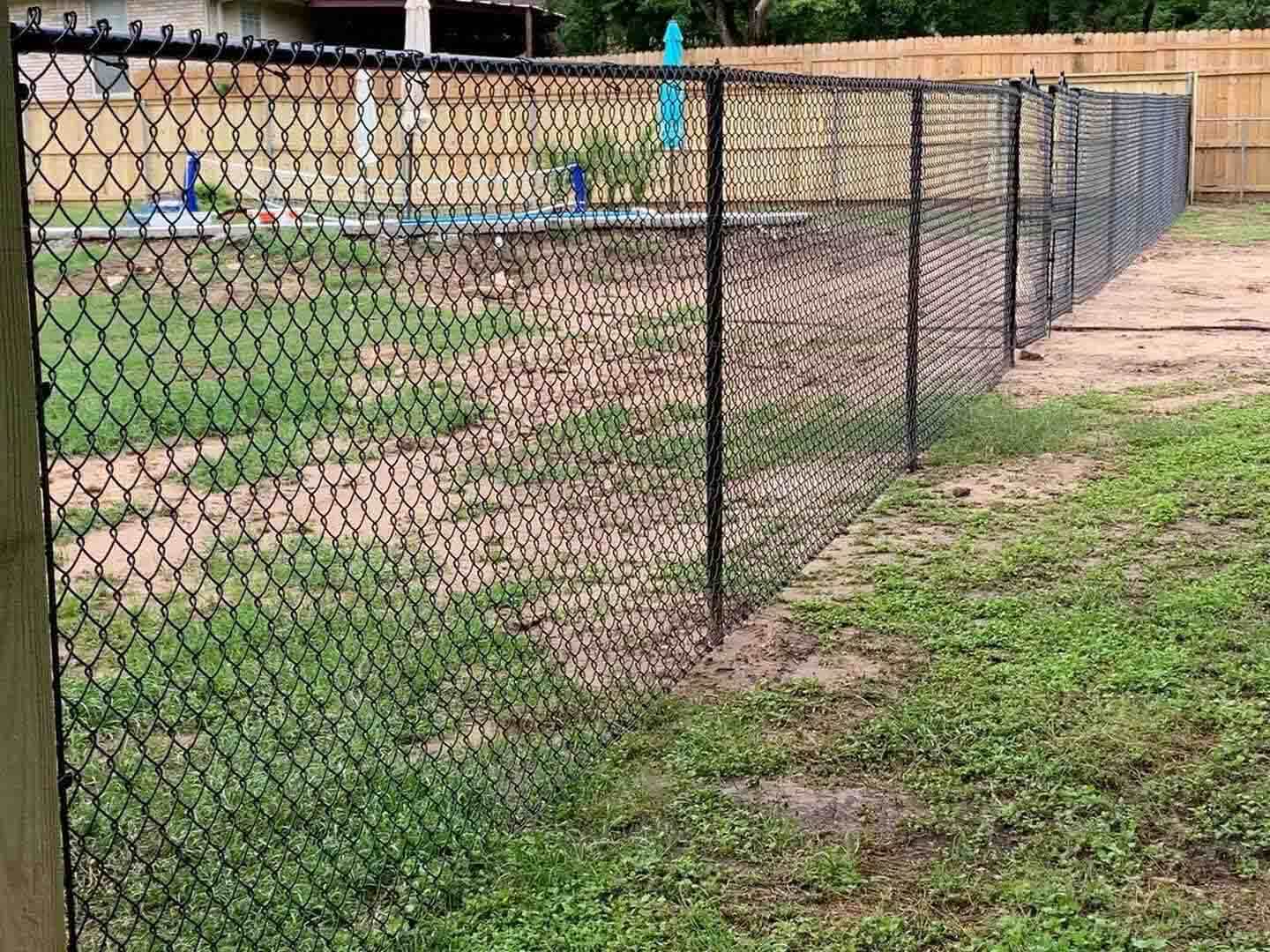 Chain Link Fences | Butler Contracting - Bastrop County