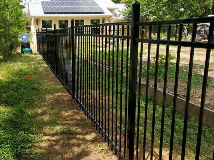 aluminum fence Cedar Creek Texas