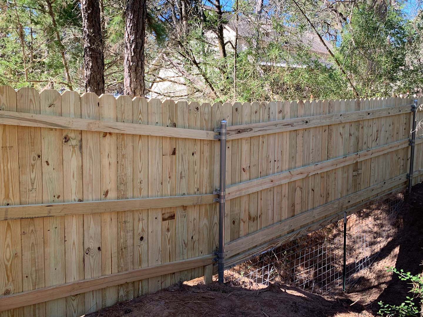 Wood fence options in the Elgin Texas area.