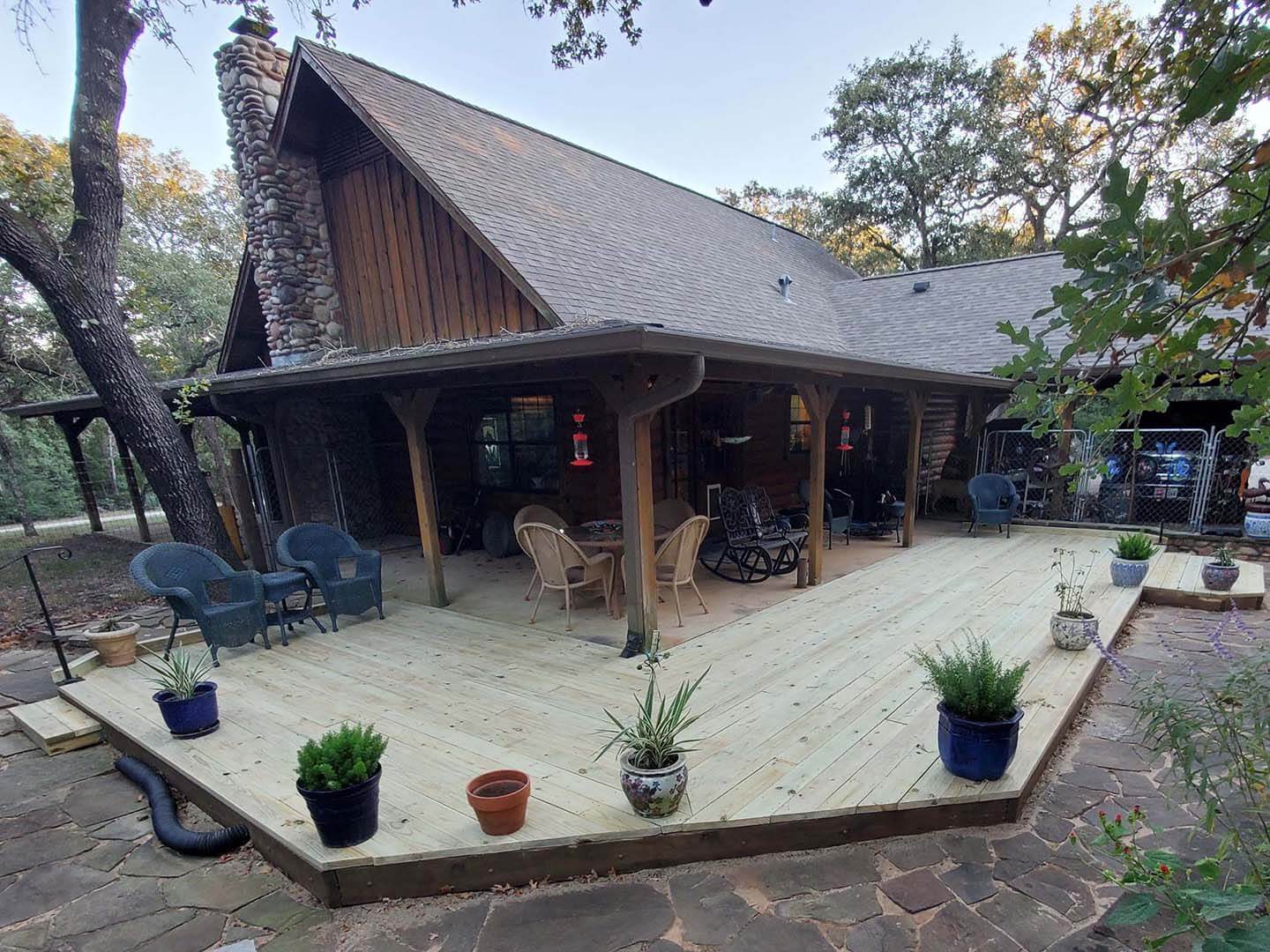 Wraparound Deck Luling Texas